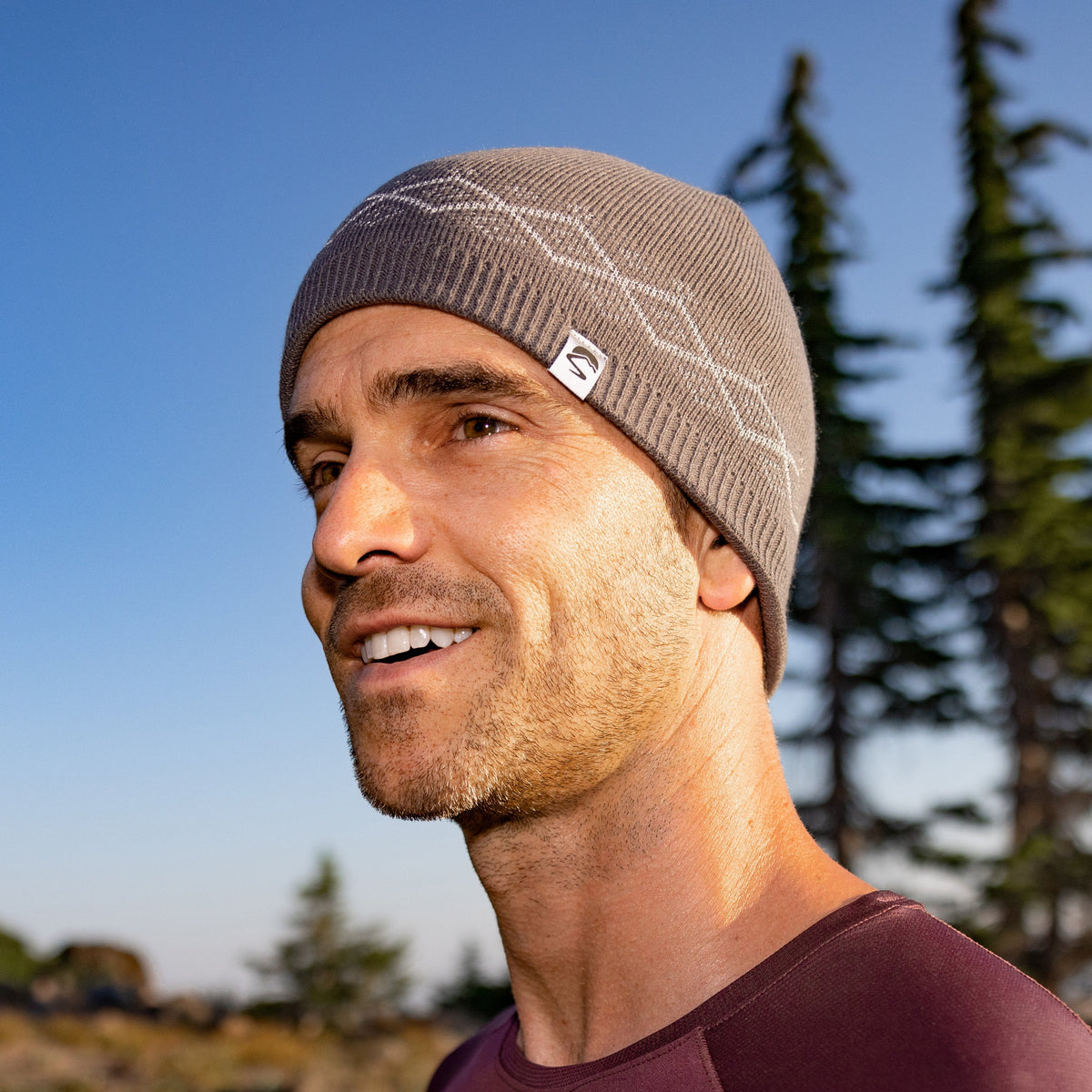 Sunday Afternoons Trusted - Strobe Reflective Beanie